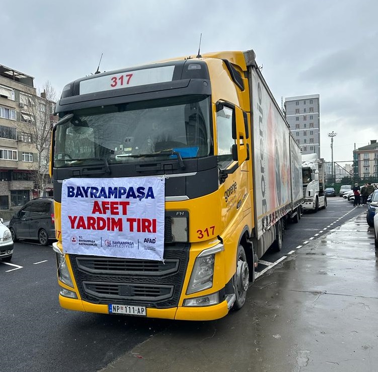 Novopazarski kamion prevozi pomoć do najugroženijih područja