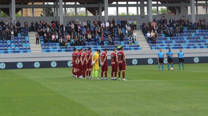 FK Novi Pazar u Bačkoj Topoli - minut ćutanja