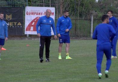 Fudbaleri Jošanice i trener Izet Ljajić 2024.