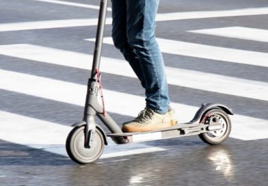 CRNA GORA: Nova pravila za električne trotinete – maloletnicima do 16 godina zabranjena vožnja