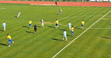 Fudbaleri Jošanice i Takova na Atletskom stadionu