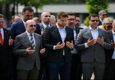 Sećanje na 1.601 ubijeno dete, delegacija Novog Pazara u Sarajevu