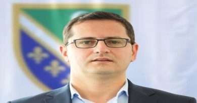 Lekić čestitao Dan bošnjačke nacionalne zastave