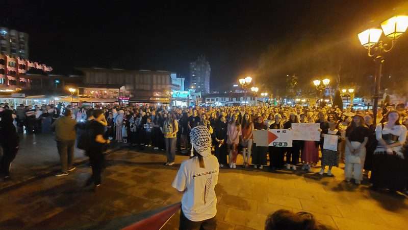 Studenti Novog Pazara poručuju: “Stop izvozu oružja Izraelu, sloboda za Palestinu”