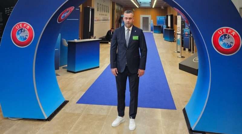 Fikret Međedović na žrebu za Ligu konferencije u Nionu