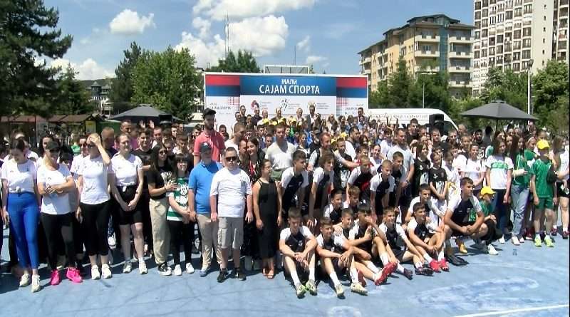 Mali sajam sporta u Novom Pazarusa preko 400 aktivnih učesnika