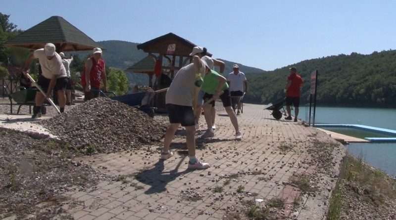 Uređenje Pazarske plaže obeležilo drugi dan ORA