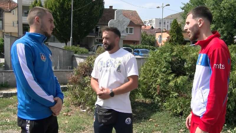 Ahmed Mavrić i Hamza Rašljanin na turniru u Groznom