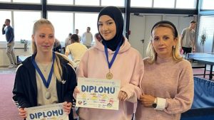 Stoni tenis u okviru Dečije nedelje - srednjoškolke