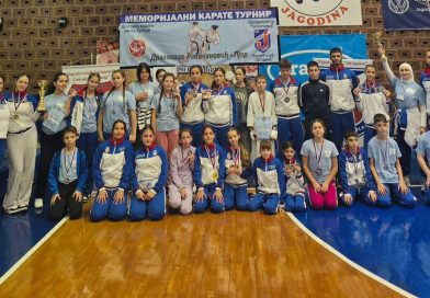 Karatisti Sjenice u Jagodini