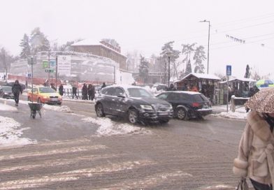 Prioritetni putni pravci u gradu čisti, sneg nije napravio veće probleme