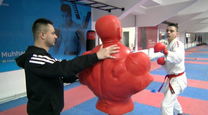 Feniksov karatista Strahinja Avramović kreće ka medalji u Limasolu