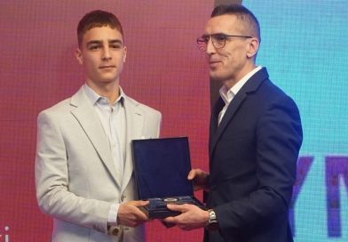 Kaid Koca proglašen za najboljeg pionira u Srbiji za 2025. godinu.