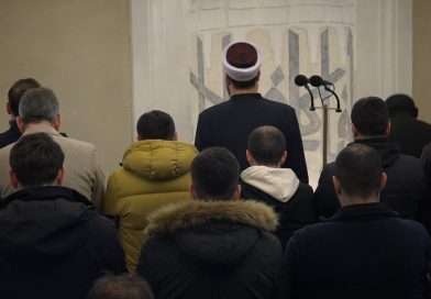 Prva džuma-namaz u obnovljenoj Altun-alem džamiji nakon završetka rekonstrukcije