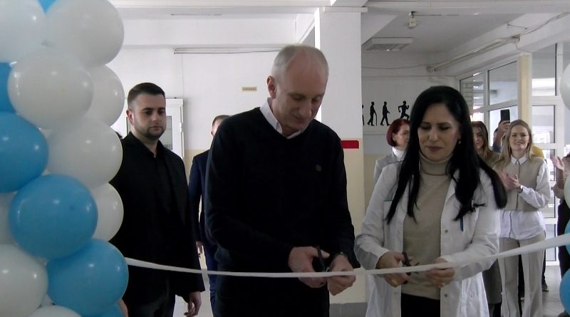 Prvi put stomatološka ordinacija u Medicinskoj školi „Dva heroja“ u Novom Pazaru