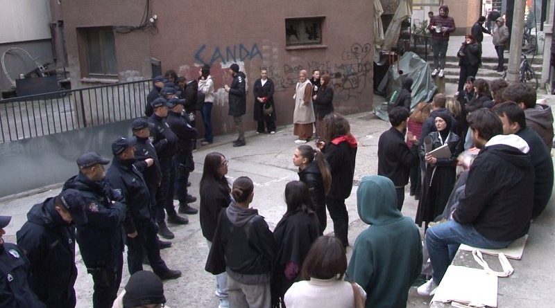 Sud odredio pritvor studentima do 30 dana