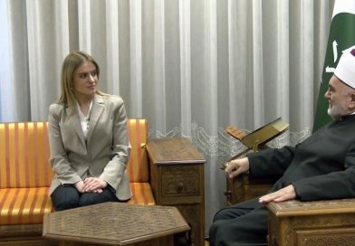 Đurđević Stamenkovski obišla Mešihat i Vakufsku kuhinju u Novom Pazaru