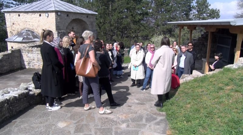 Kandidati za turističke vodiče u Novom Pazaru