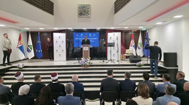 U Novom Pazaru održani Treći naučni sandžački susreti o istoriji, identitetu i budućnosti Sandžaka