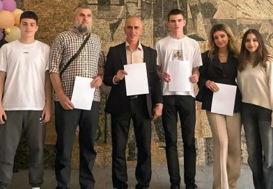 Novopazarska Gimnazija: Izuzetni rezultati učenika na državnom takmičenju iz fizike