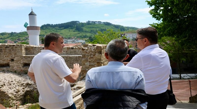Memić: Naredne nedelje počinje druga faza radova na Severnoj tabiji, nastavljaju se aktivnosti na obnovi Isa-begovog hamama