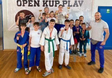 Džudistima Novog Pazara 17 medalja na turniru u Plavu