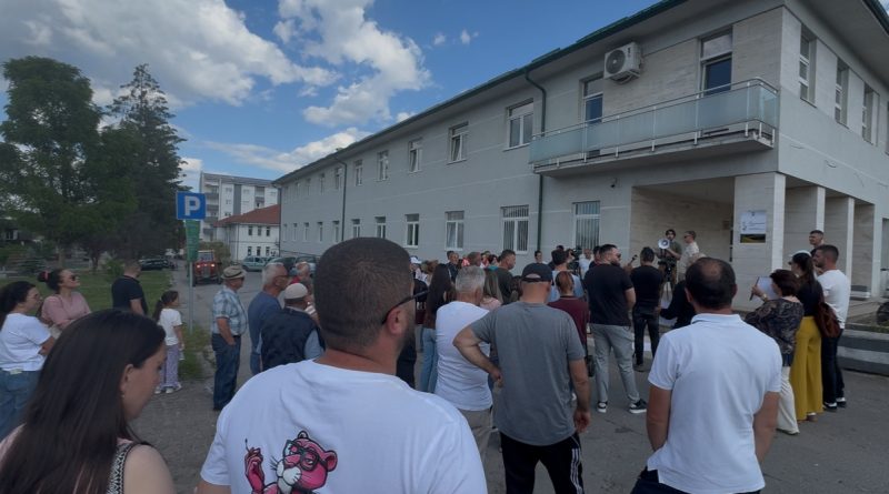 Građani Sjenice zatražili hitne mere za rešavanje ekološke krize: „Ovo nije apel, već konkretan zahtev“