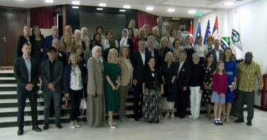 Tkačka kolonija oduševila diplomate