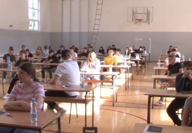 Počeo završni ispit za osnovce