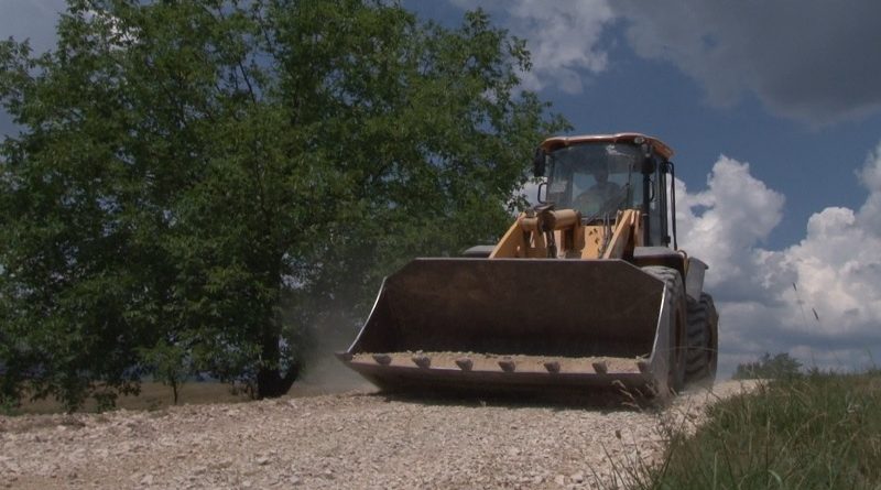 Nastavljeno uređenje seoske putne mreže