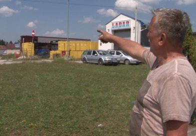 MEŠTANI PRIJEPOLJSKE ULICE U SJENICI OGORČENI: „VODU ČEKAMO POSLE PONOĆI, A DANJU NEMAMO NI ZA OSNOVNE POTREBE“