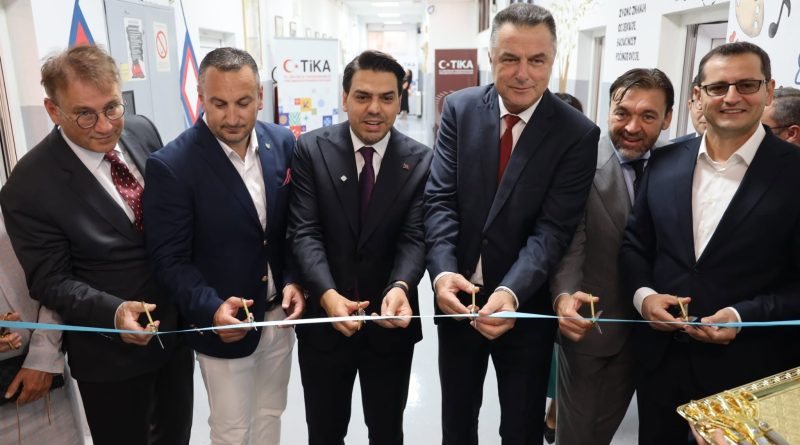Delegacija TİKA obišla renoviranu Osnovnu školu „Jovan Jovanović Zmaj“ u Novom Pazaru
