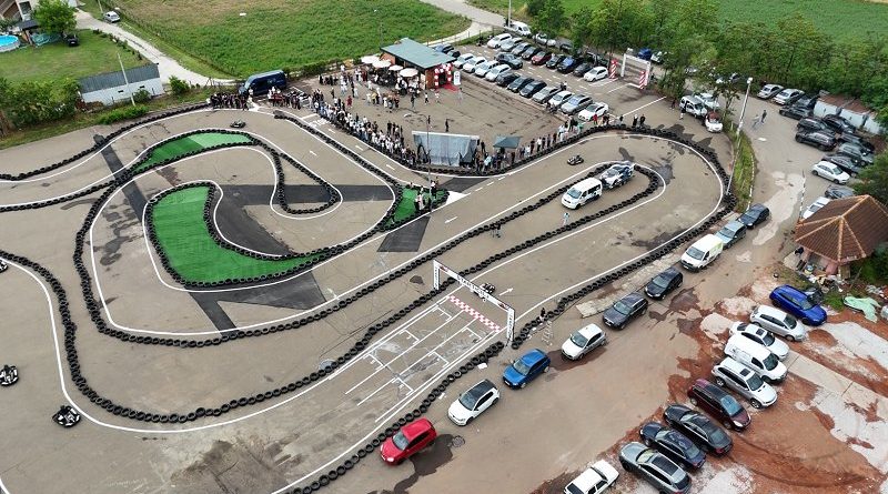 Novi Pazar dobio prvi karting centar – svečano otvorena moderna staza “AS” u Pobrđu