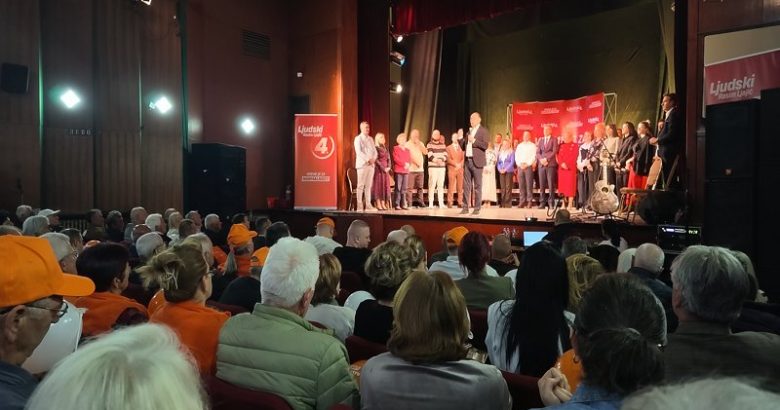 ”Ljudski” u Priboju u punoj dvorani