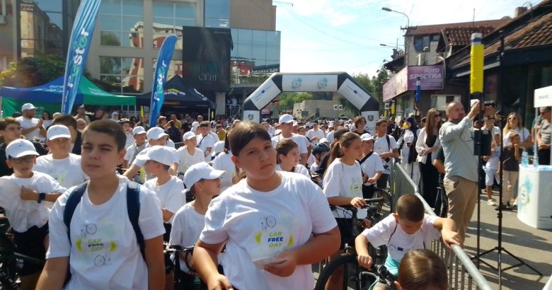 Dan evropske mobilnosti obilježen biciklističkom vožnjom u Novom Pazaru Dan evropske mobilnosti obilježen biciklističkom vožnjom u Novom Pazaru