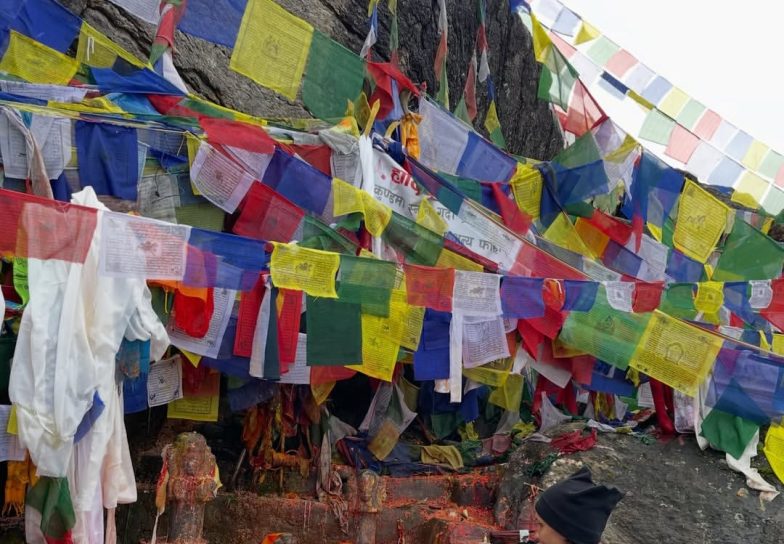 Enisa Leković se javila i potvrdila da je bezbedna nakon poplava u Nepalu Enisa Leković se javila i potvrdila da je bezbedna nakon poplava u Nepalu