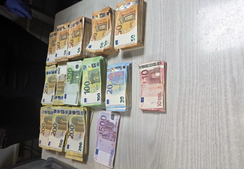 Novopazarac uhapšen sa 220.000 evra na Špiljanima