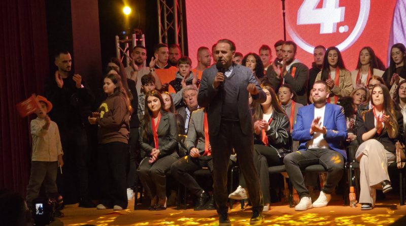 Ljajić u Sjenici: Sada želim da se mi pitamo Ljajić u Sjenici: Sada želim da se mi pitamo