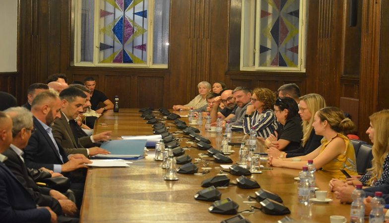 Koalicija SNAGA predala izbornu listu za parlamentarne izbore Koalicija SNAGA predala izbornu listu za parlamentarne izbore