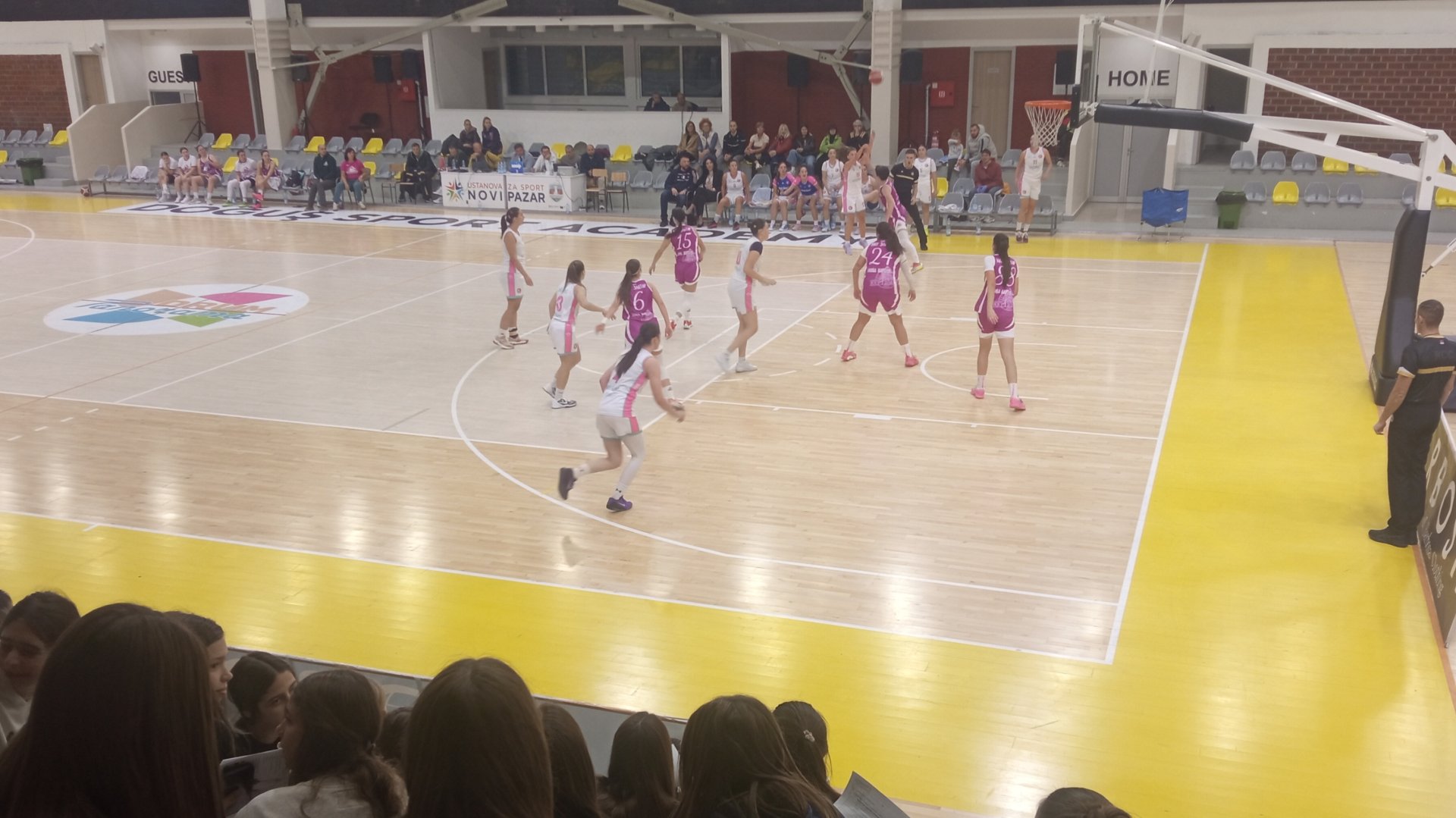 Pazarke lako protiv nejakog Zlatara iz Nove Varoši