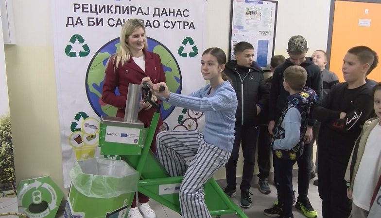 Novi Pazar ulaže u ekološku svest najmlađih: Reciklaža kroz igru i praktično učenje Novi Pazar ulaže u ekološku svest najmlađih: Reciklaža kroz igru i praktično učenje
