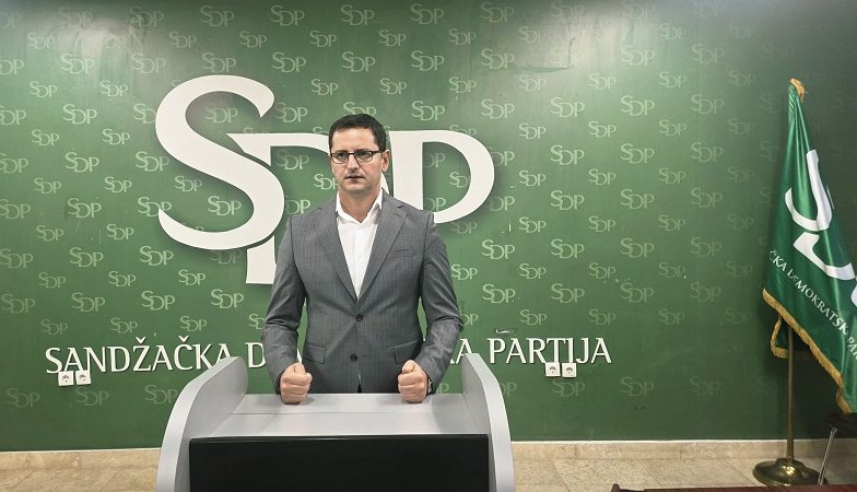 Lekić: SDP ostvario najbolji rezultat među bošnjačkim partijama, izborni proces obeležili pritisci Lekić: SDP ostvario najbolji rezultat među bošnjačkim partijama, izborni proces obeležili pritisci
